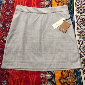 Rachel Zoe women skirt. Great fully lined gray w/ some white plaid mixed in NWT